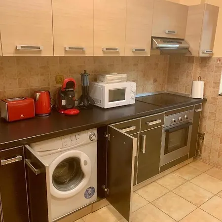 Jad - Family - - Zorilor Apartment Brasov